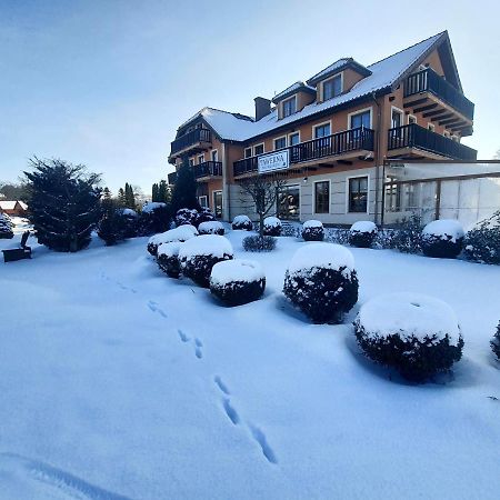 Hotel Sloneczny Brzeg Biskupiec  Εξωτερικό φωτογραφία