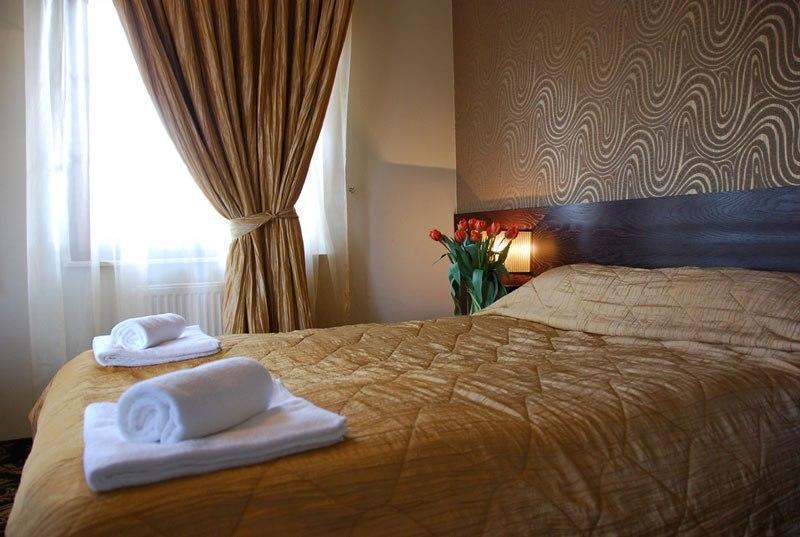 Hotel Sloneczny Brzeg Biskupiec  Δωμάτιο φωτογραφία